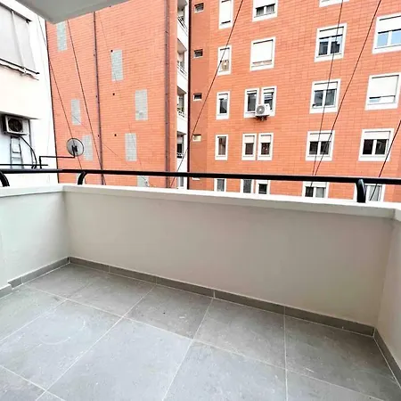 Apartment Eclectic 2br In The Bllok - Nook Tirana